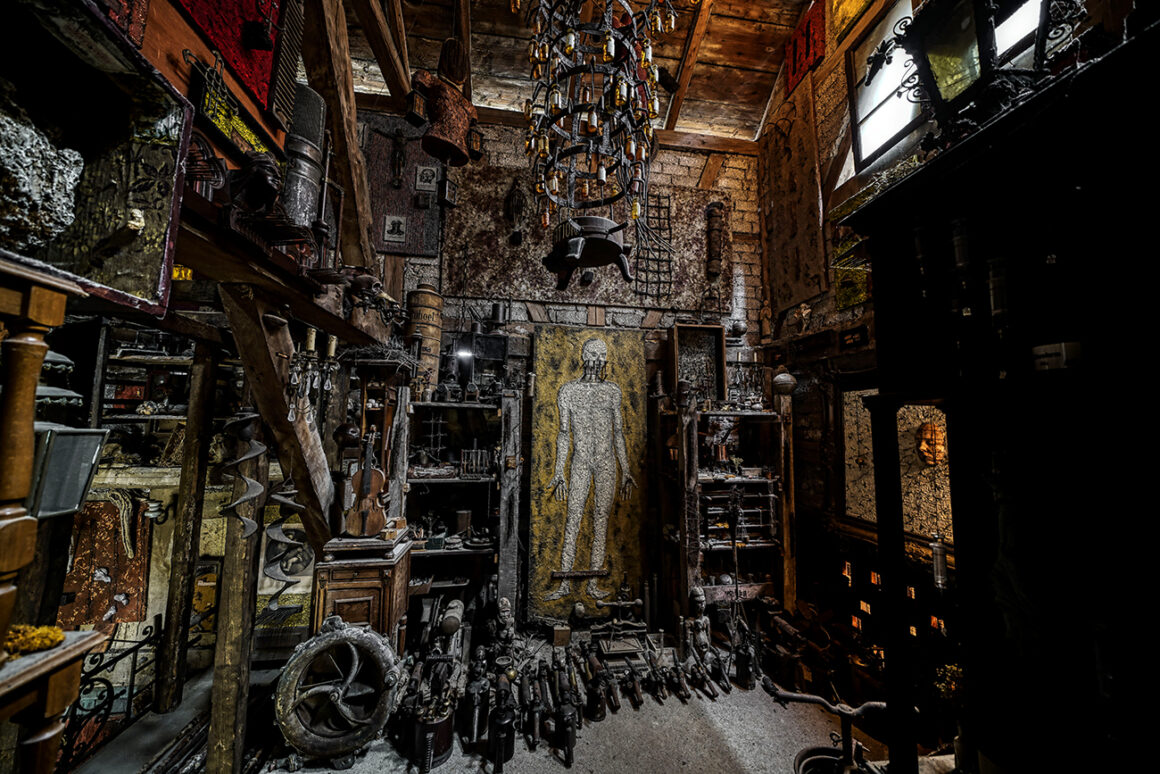 Initium et Finis gallery