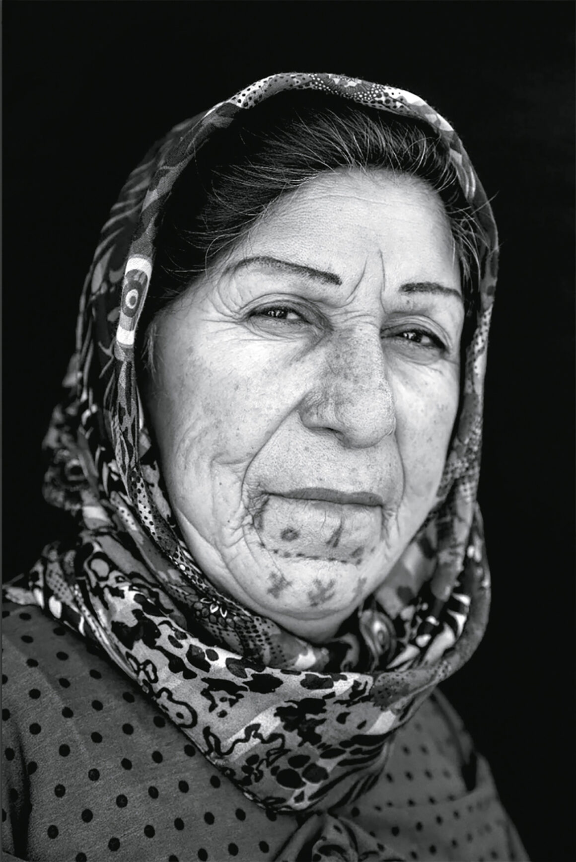 Jodi Hilton - Last Tattoed Woman of Kobane, Suruç, Şanlıurfa, Turkey 2014 - courtesy Jodi Hilton