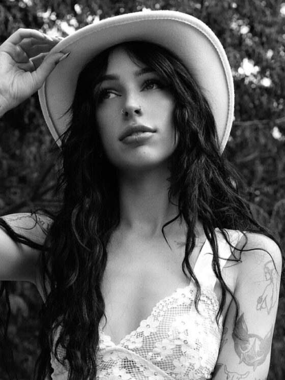 Ally, Tattoo model, photo by @dustingenereux