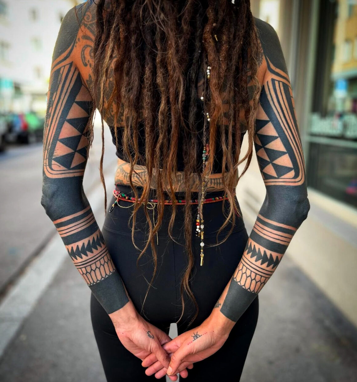 Tattoo by Caroline Dardelet, @i_ca_rp