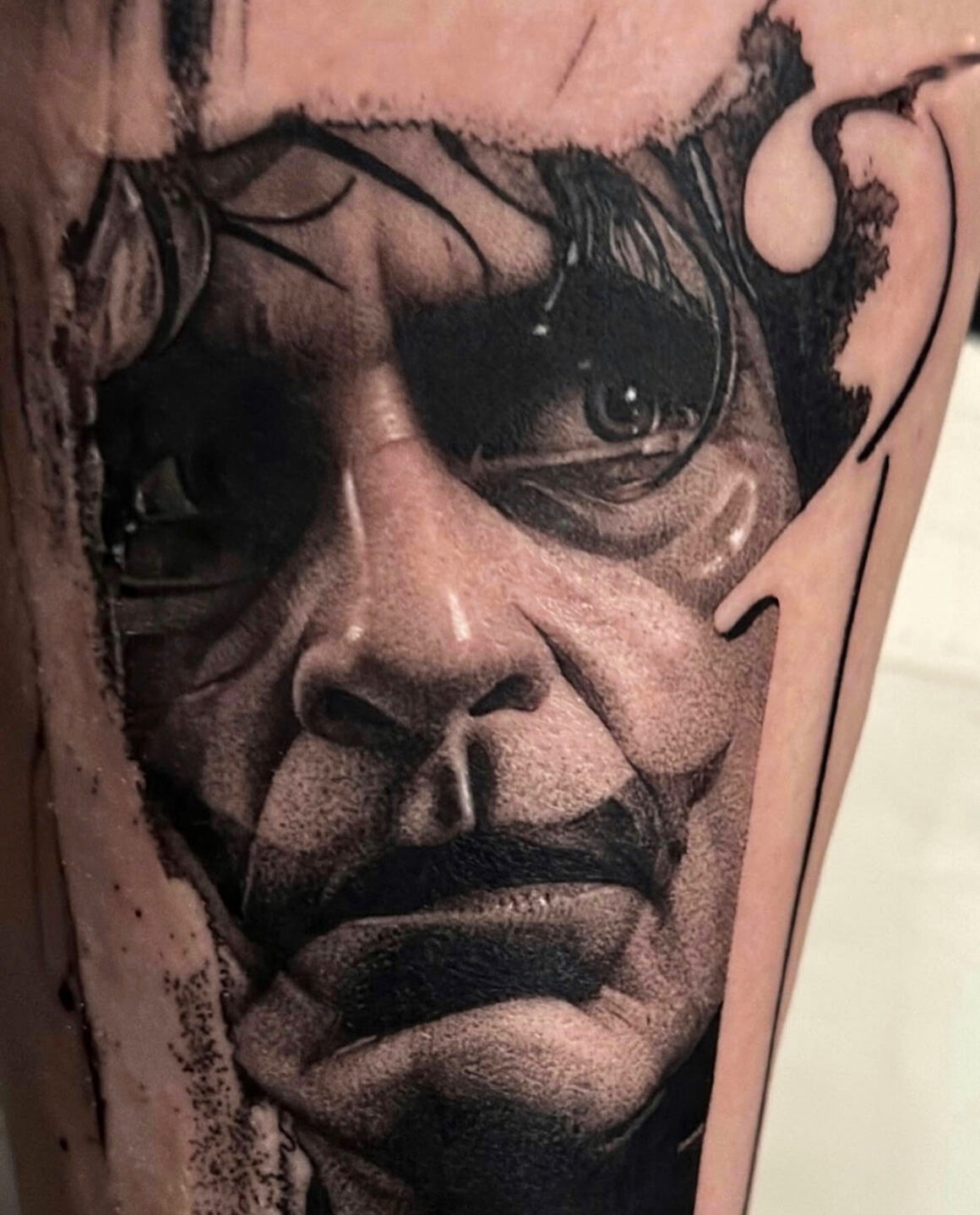Tattoo by Catalin Dumitru, @inkdeology